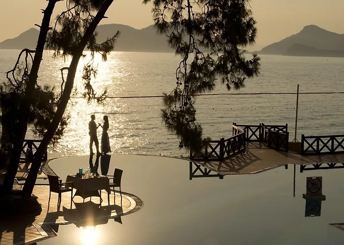 Liberty Lykia Adults Only 5*