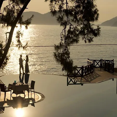 Liberty Lykia Adults Only 5*